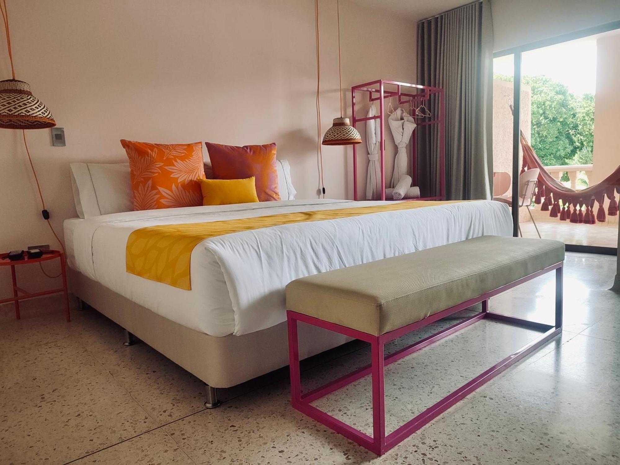 Del Tropico Hotel Сопетран Екстериор снимка