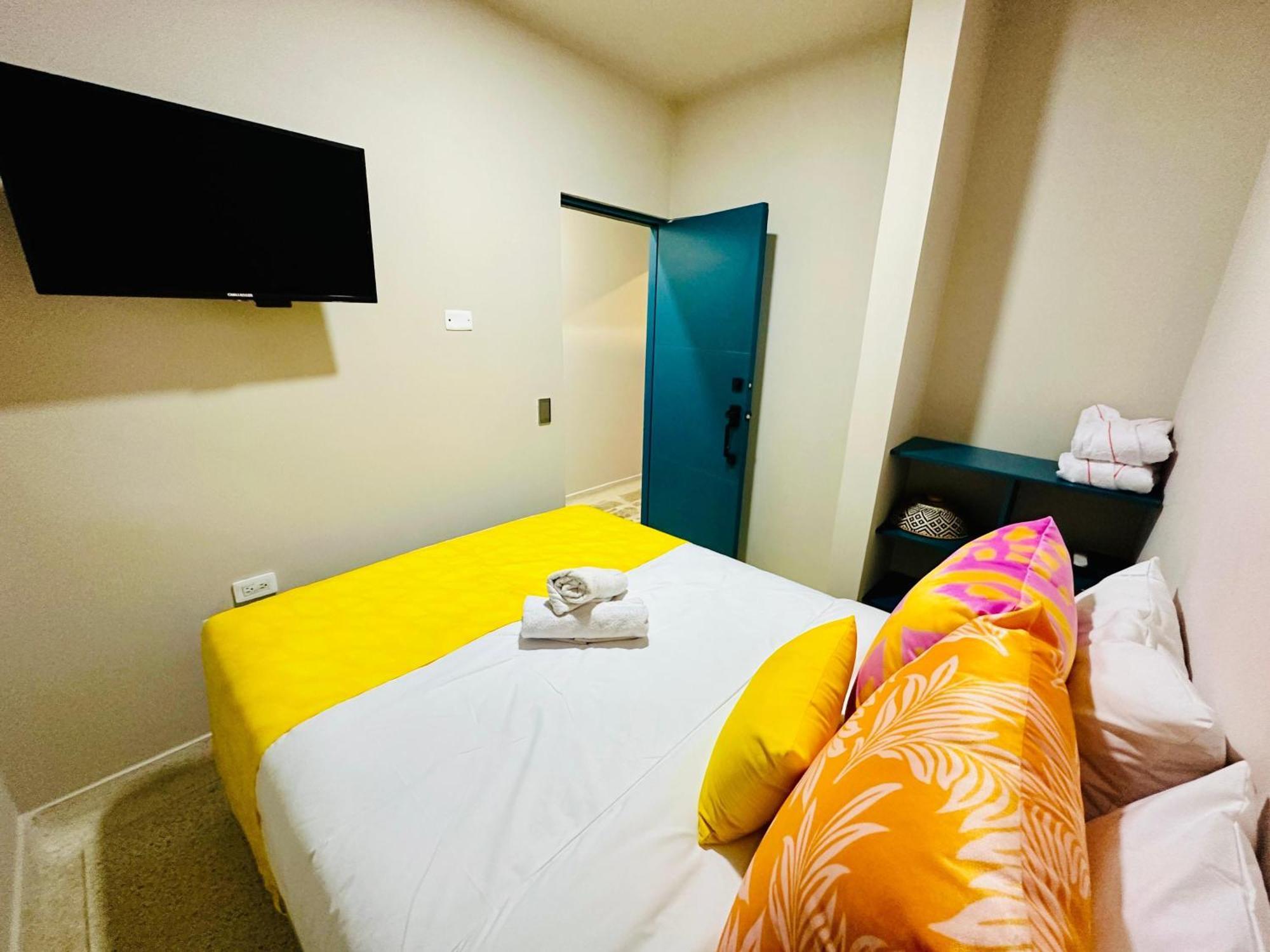 Del Tropico Hotel Сопетран Екстериор снимка