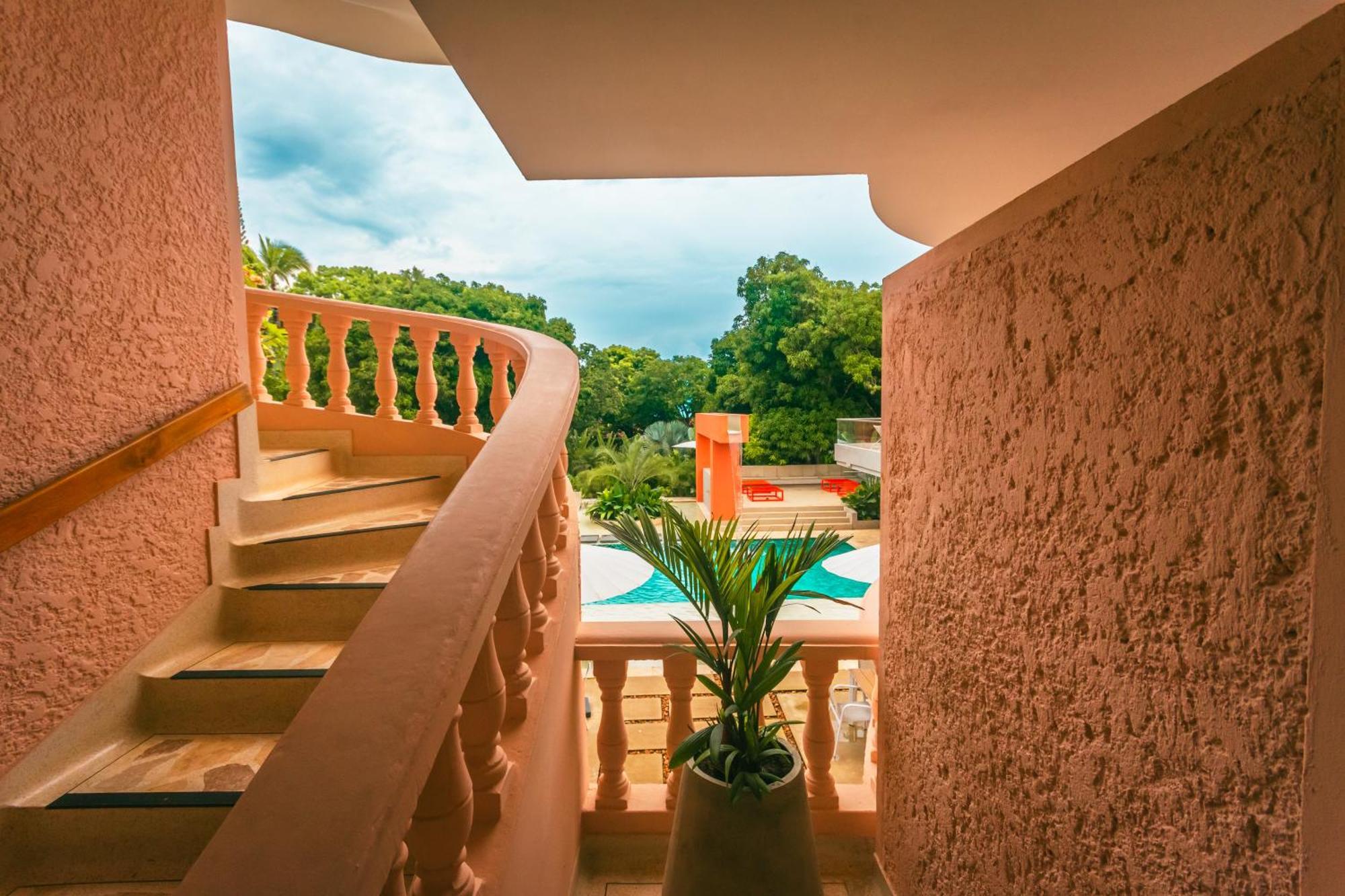 Del Tropico Hotel Сопетран Екстериор снимка
