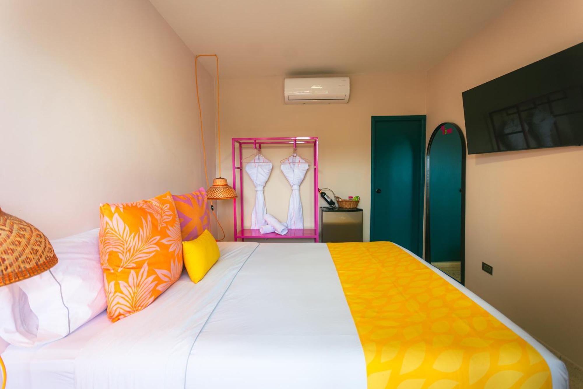 Del Tropico Hotel Сопетран Стая снимка